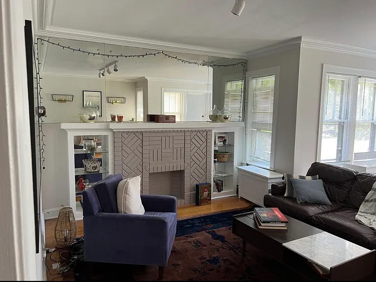 2742 W Logan Blvd #5 — Photo 1