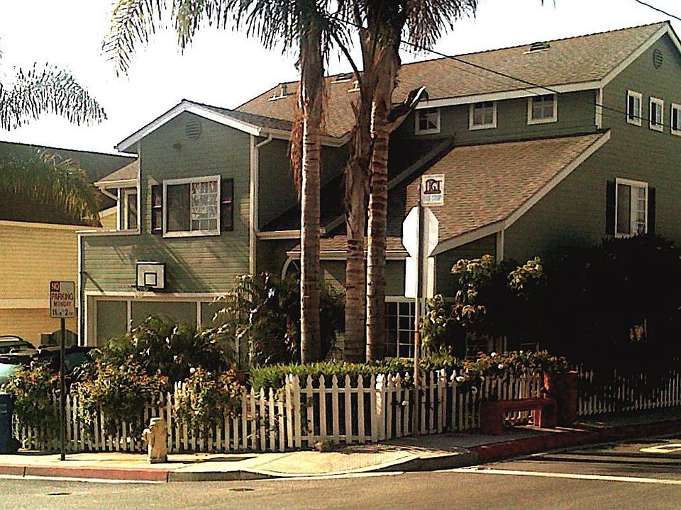 Cape Cod beach ctyle