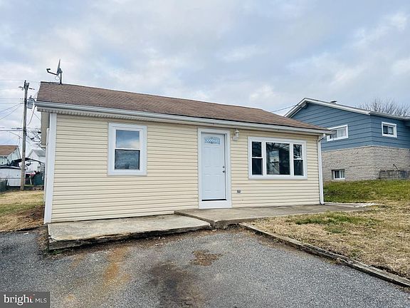 5th image of 34 Compass Rd