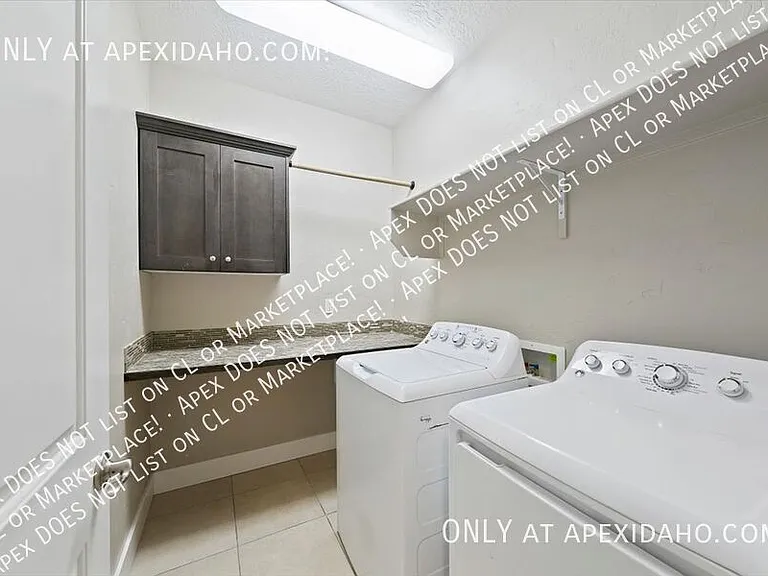 5409 N Midnight Haze Ave — Photo 19