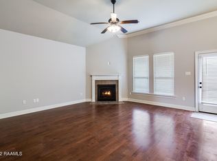 303 Rocky Ridge St, Youngsville, LA 70592