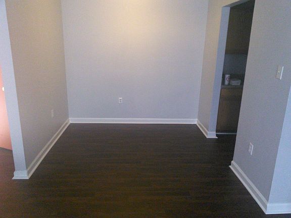 Vinyl Flooring in the Dining Area