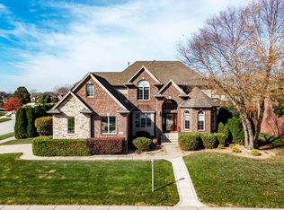 1014 E Cambridge Dr, Schererville, IN