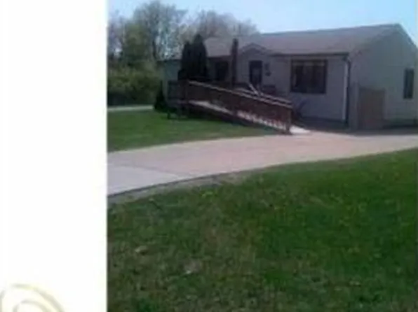 11546 Delano St, Romulus, MI 48174