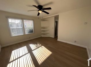 1325 W 219th St, Torrance, CA 90501