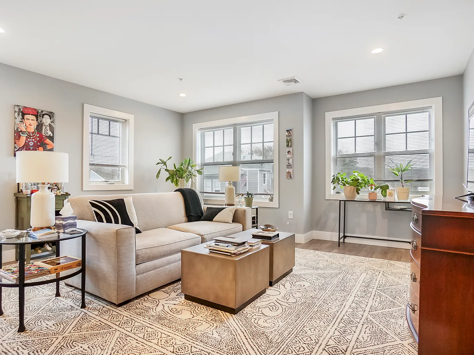 2 bed, 1434 sqft, $3,100 — Photo 4