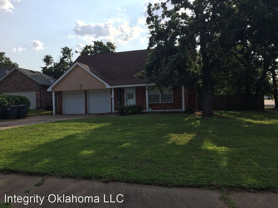 1st image of 3513 Simmons Dr