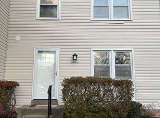 3111 Ellenwood Dr, Fairfax, VA 22031