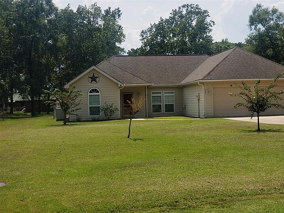 2nd image of 285 Lariat Ln