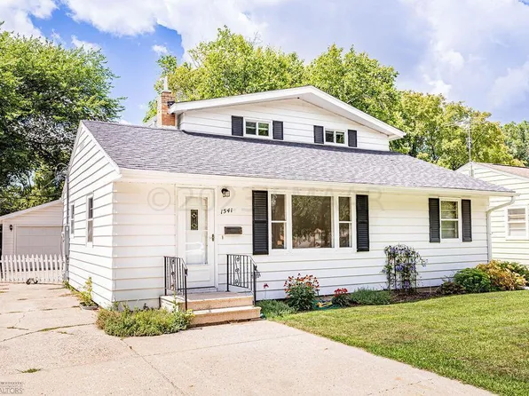 1541 14 1/2 St S, Fargo, ND 58103