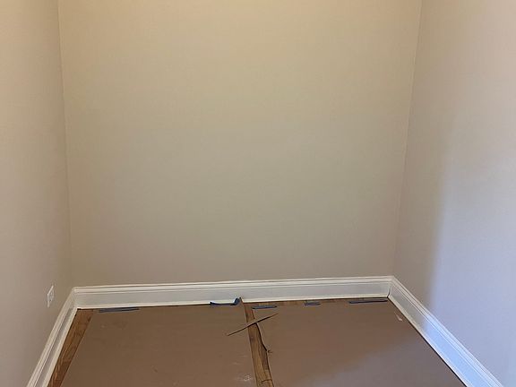 2nd image of 2424 S Oakley Ave #3