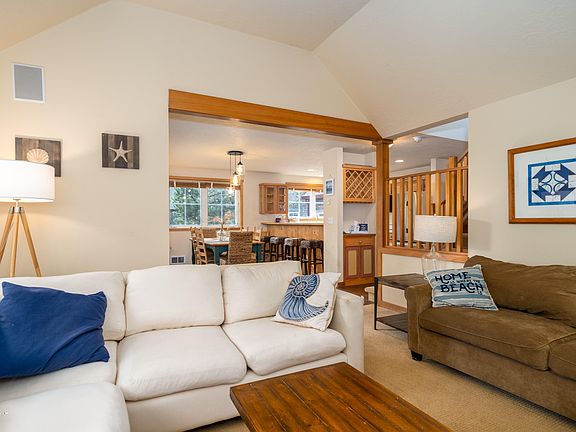 5th image of 5680 Barefoot Ln
