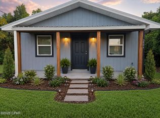 2806 E 3rd St, Panama City, FL 32401