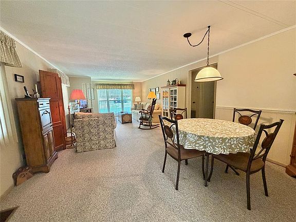 3rd image of 146 Hibiscus Way