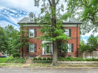 6380 Washington Ave, Saint Louis, MO 63130