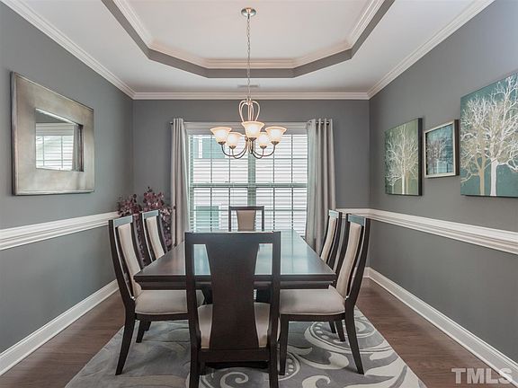 5th image of 229 Sweet Violet Dr
