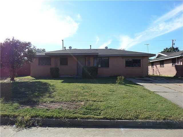 1st image of 409 N Rock Pl
