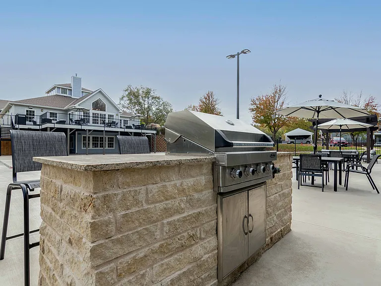 Wild Oak Apartments — Photo 18