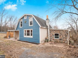 6130 Carlisle Rd, Dover, PA 17315