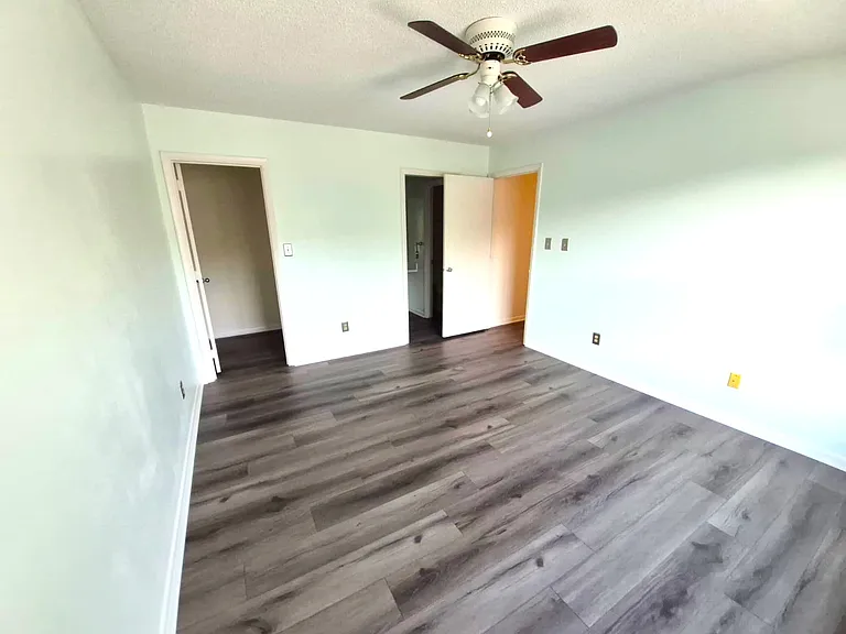 12762 Saint James Pl #C — Photo 20