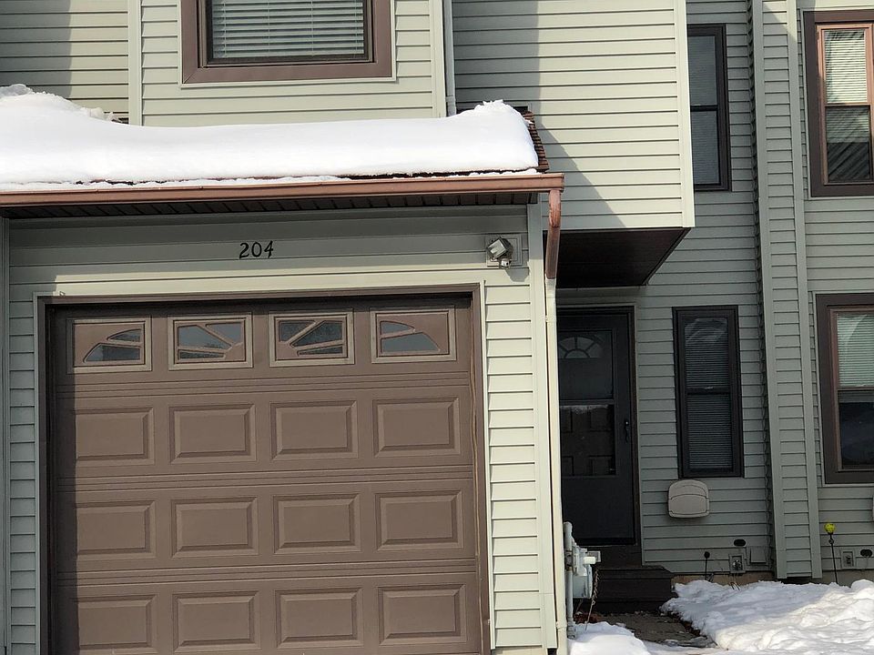 1st image of 204 Quincy Pl