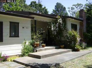 240 Lakewood Rd, Walnut Creek, CA 94598