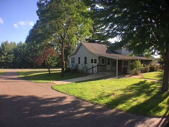 2nd image of 1205 E 15th St