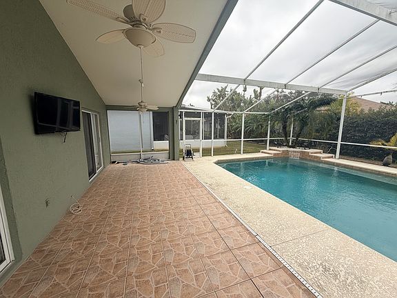 5th image of 5540 Terrain De Golf Dr