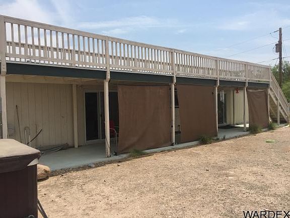3rd image of 2023 Merrill Ln
