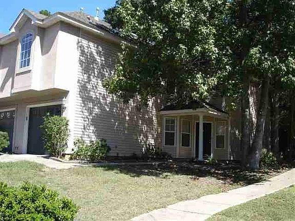 2nd image of 5023 Mint Hill Ct
