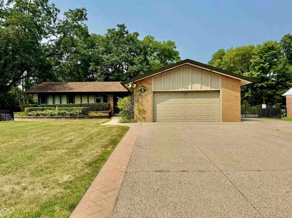 190 S Wilson Blvd, Mount Clemens, MI 48043