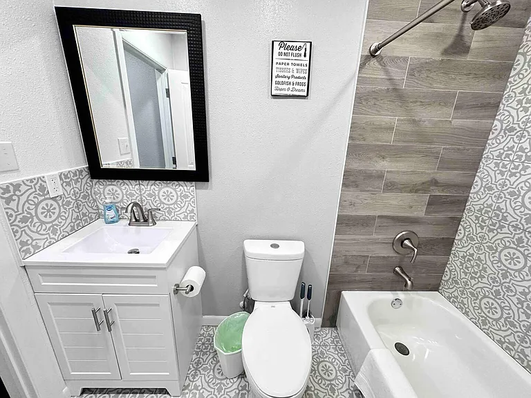 Full Bathroom with Bathtub