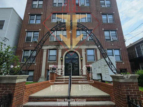 25 W 33rd St APT 43, Bayonne, NJ 07002