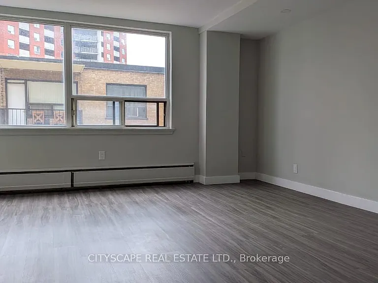85 Wellesley St E #403 — Photo 6