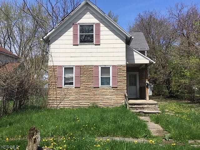 2nd image of 406 W 22nd St