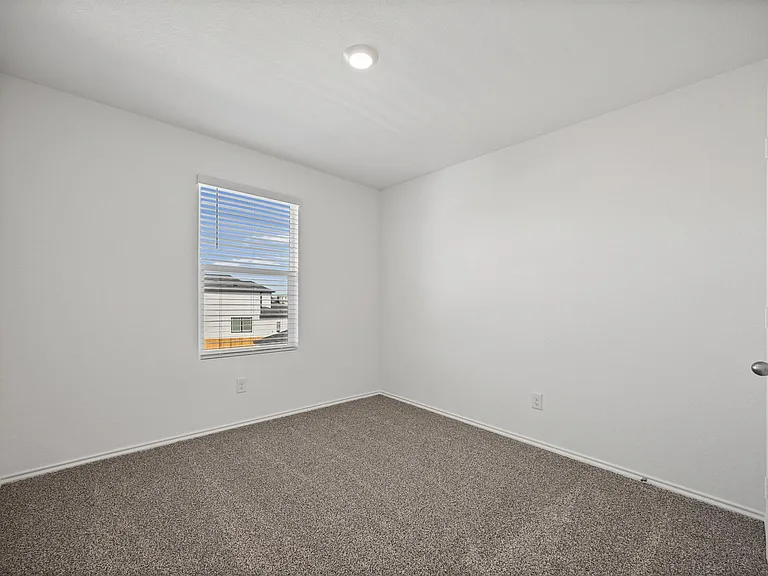 310 Puerto Plata Ave — Photo 13