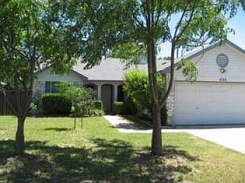 1st image of 606 Sunny Brook Dr