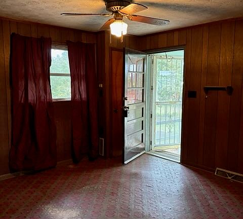 2nd image of 153 Olin Rikard Rd