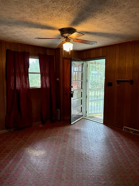 Building Photo - 153 Olin Rikard Rd