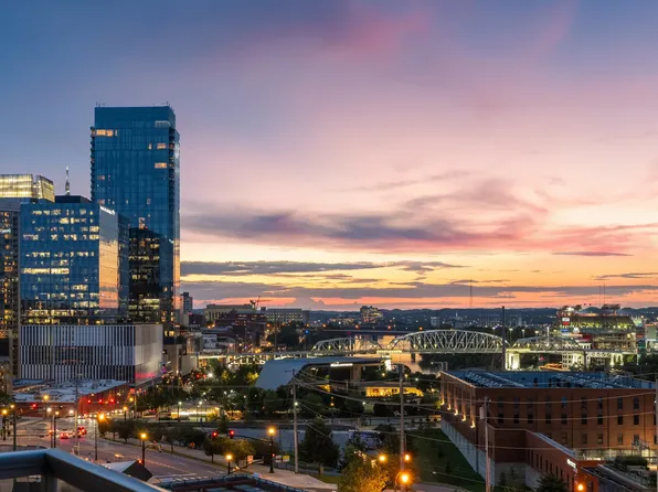 20 Rutledge St APT 303, Nashville, TN 37210