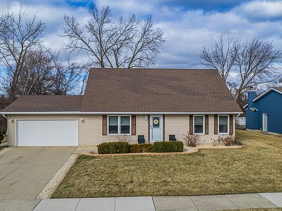 2nd image of 306 Bach Rd