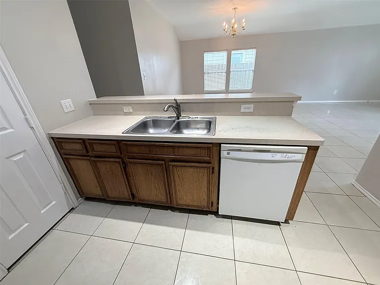 12818 Magenta Oaks Dr — Photo 13