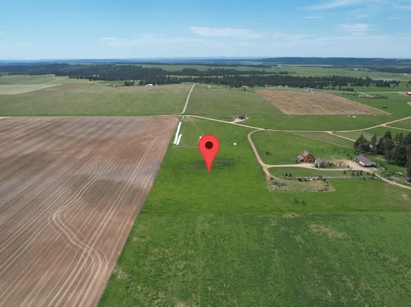 22 Wagon Wheel, Moorcroft, WY 82721