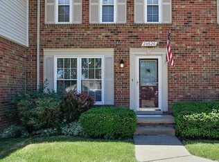 24626 Bashian Dr, Novi, MI 48375
