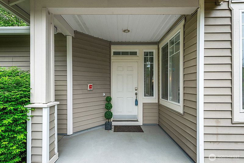 2nd image of 18740 109th Lane SE
