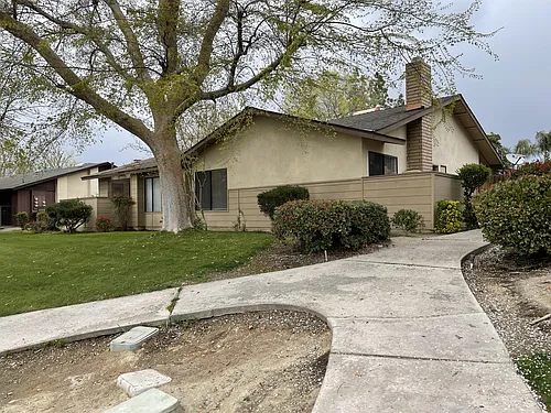 7708 N Laurelglen Blvd #A Photo 1