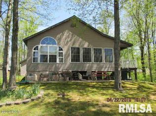 2239 Raccoon Ln, Centralia, IL 62801