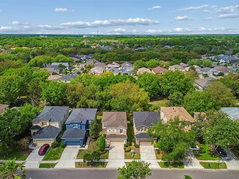 2401 Silvermoss Dr — Photo 44