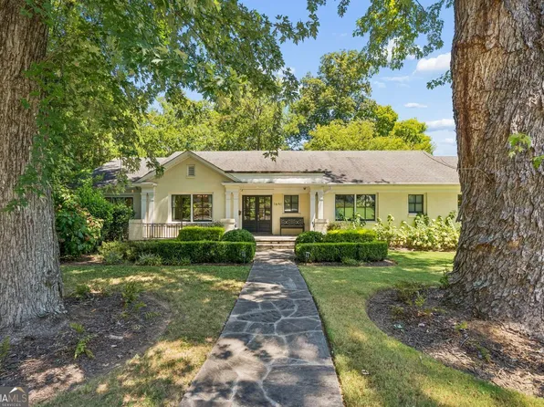 1691 Friar Tuck Rd NE, Atlanta, GA 30309