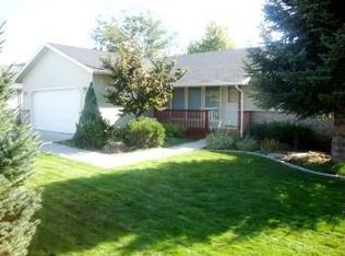 2284 Sherwood Dr, Twin Falls, ID 83301